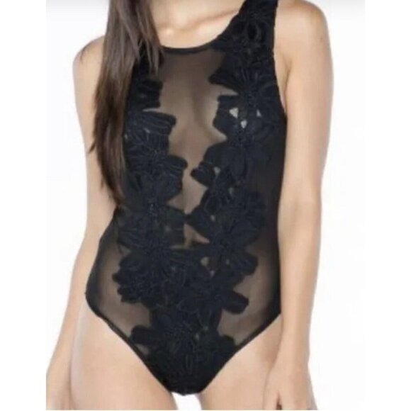Haute Monde Tops - HAUTE Monde Black Bodysuit Sheer Floral Sleevless Size M Womens Sexy G
